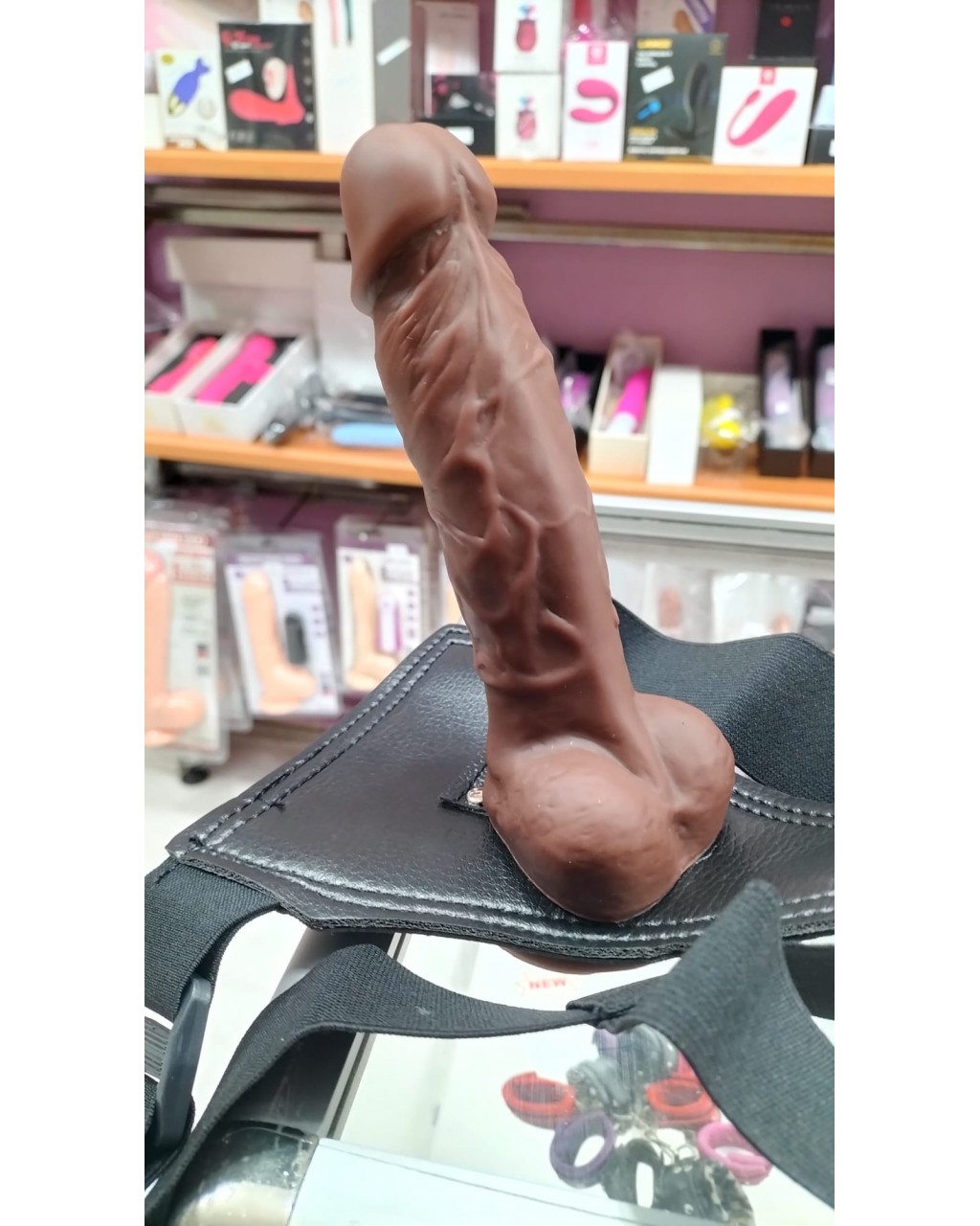 Titreşimli  Zenci Realistik Penis Belden Bağlamalı 